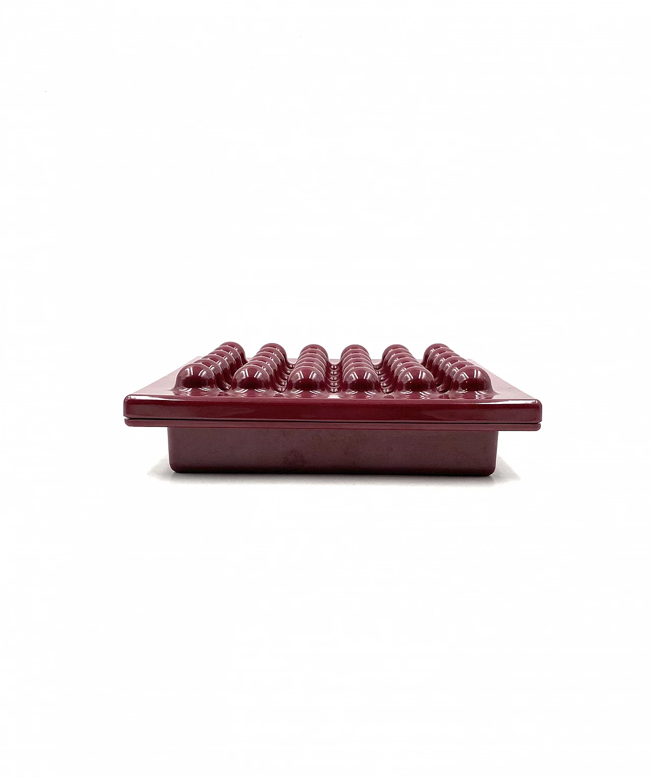 Wine red ashtray in melamine by Ettore Sottsass for Olivetti Synthesis, 1971 5