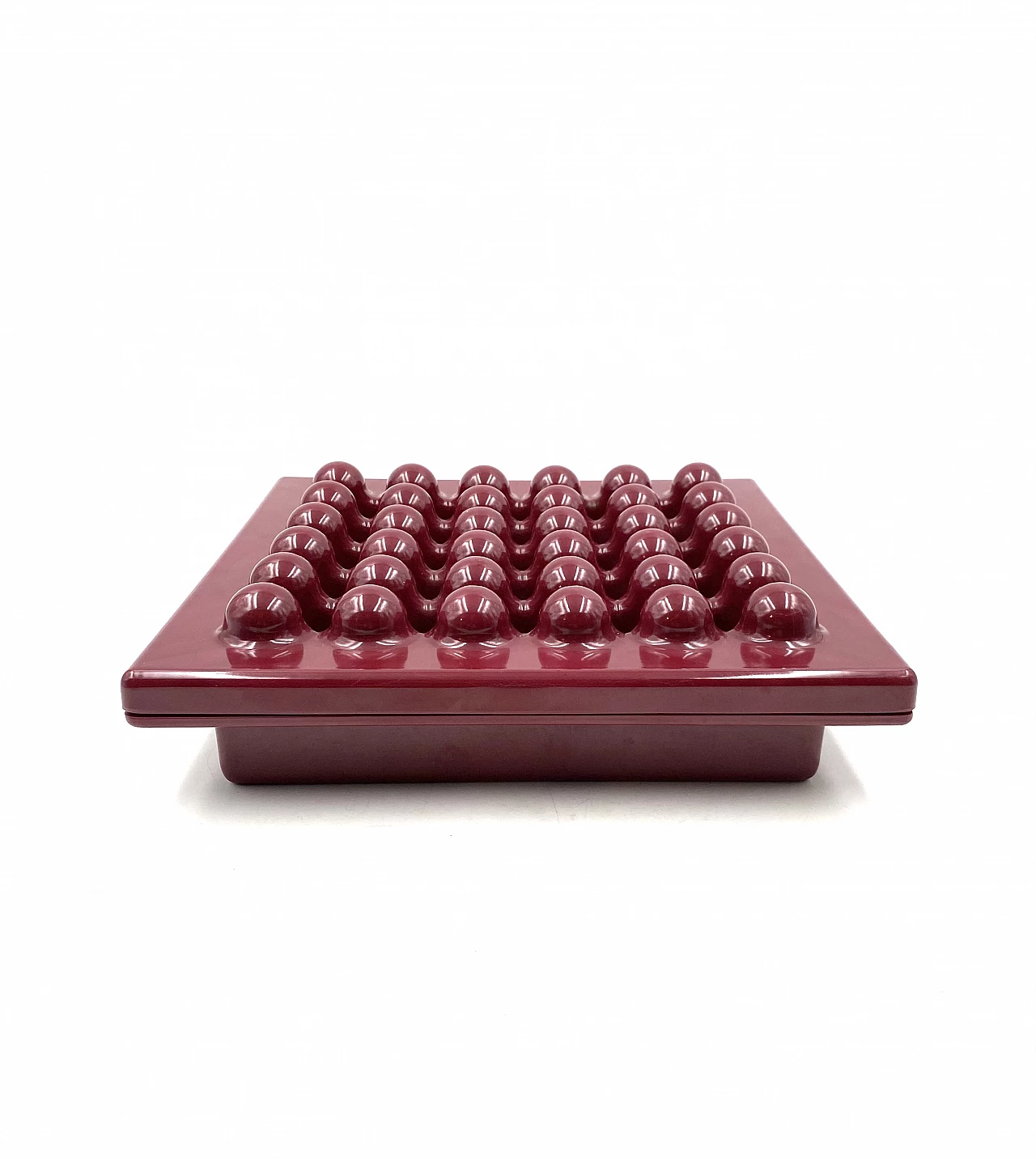 Wine red ashtray in melamine by Ettore Sottsass for Olivetti Synthesis, 1971 11