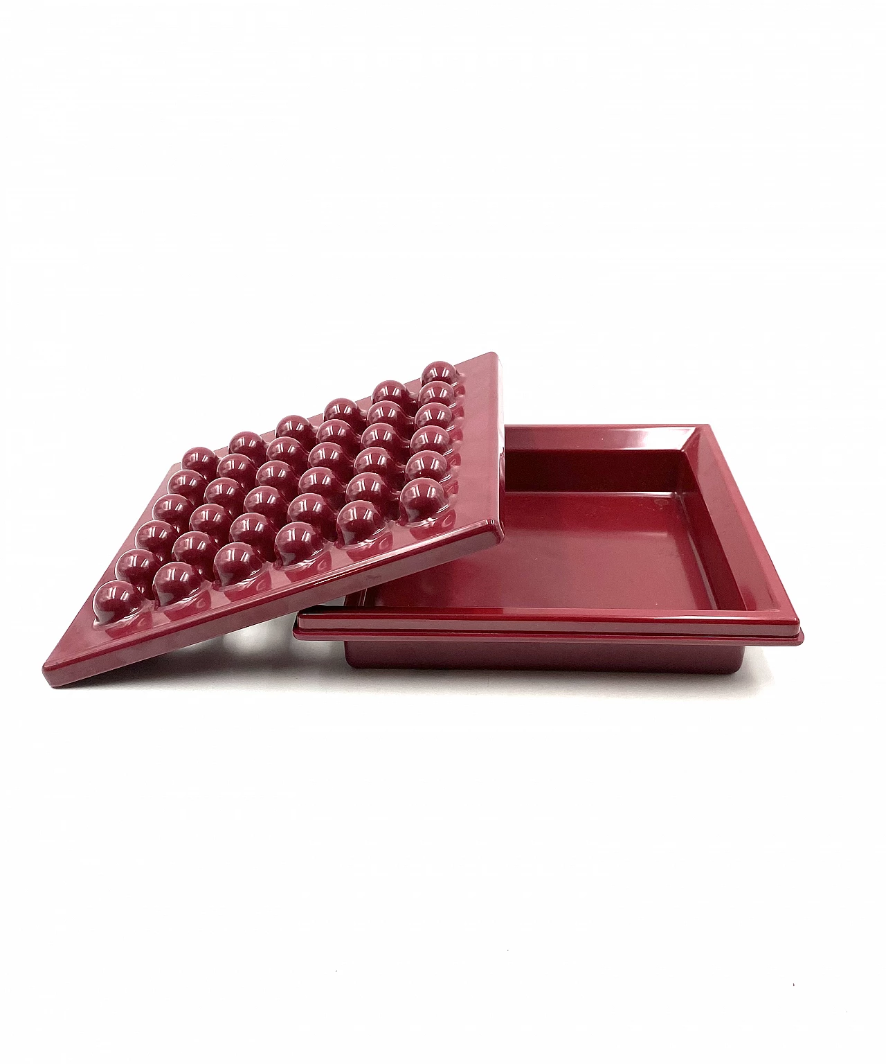 Wine red ashtray in melamine by Ettore Sottsass for Olivetti Synthesis, 1971 13