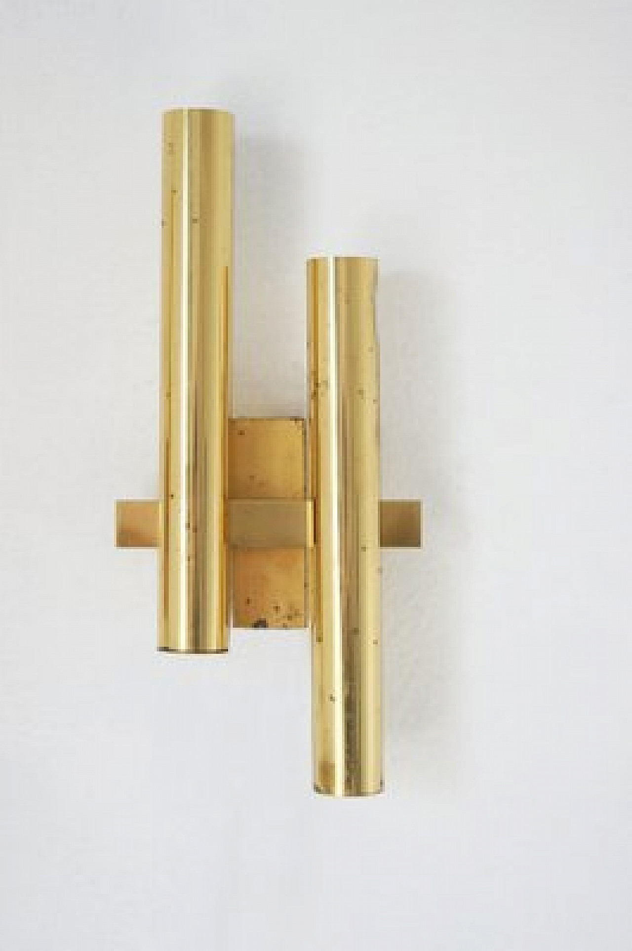 Pair of brass wall lights by Gaetano Sciolari, 1970s 1