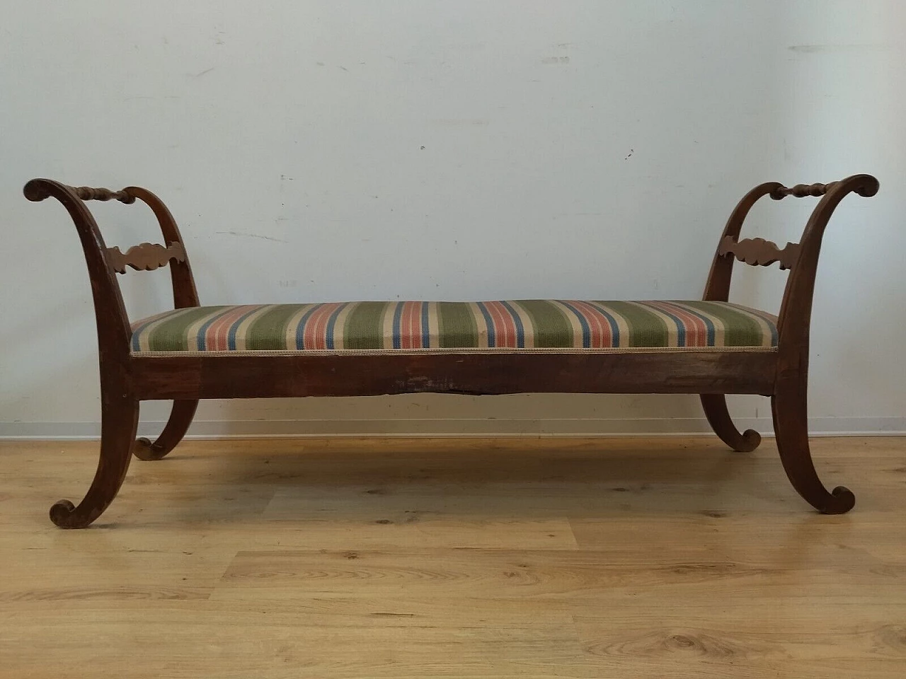 Empire solid walnut bench, early 19th century 16
