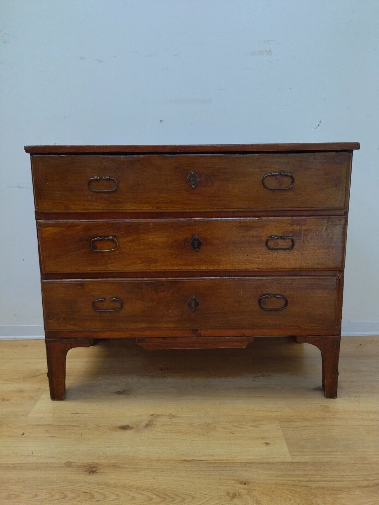 Walnut and fir chest of drawers, mid-19th century 17