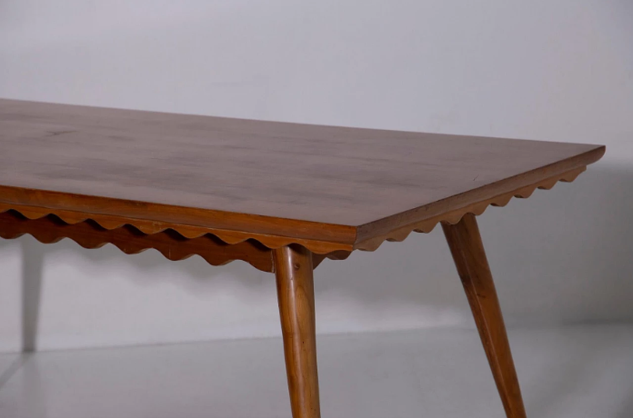 Tavolo in legno attribuito a Paolo Buffa, anni '50 9