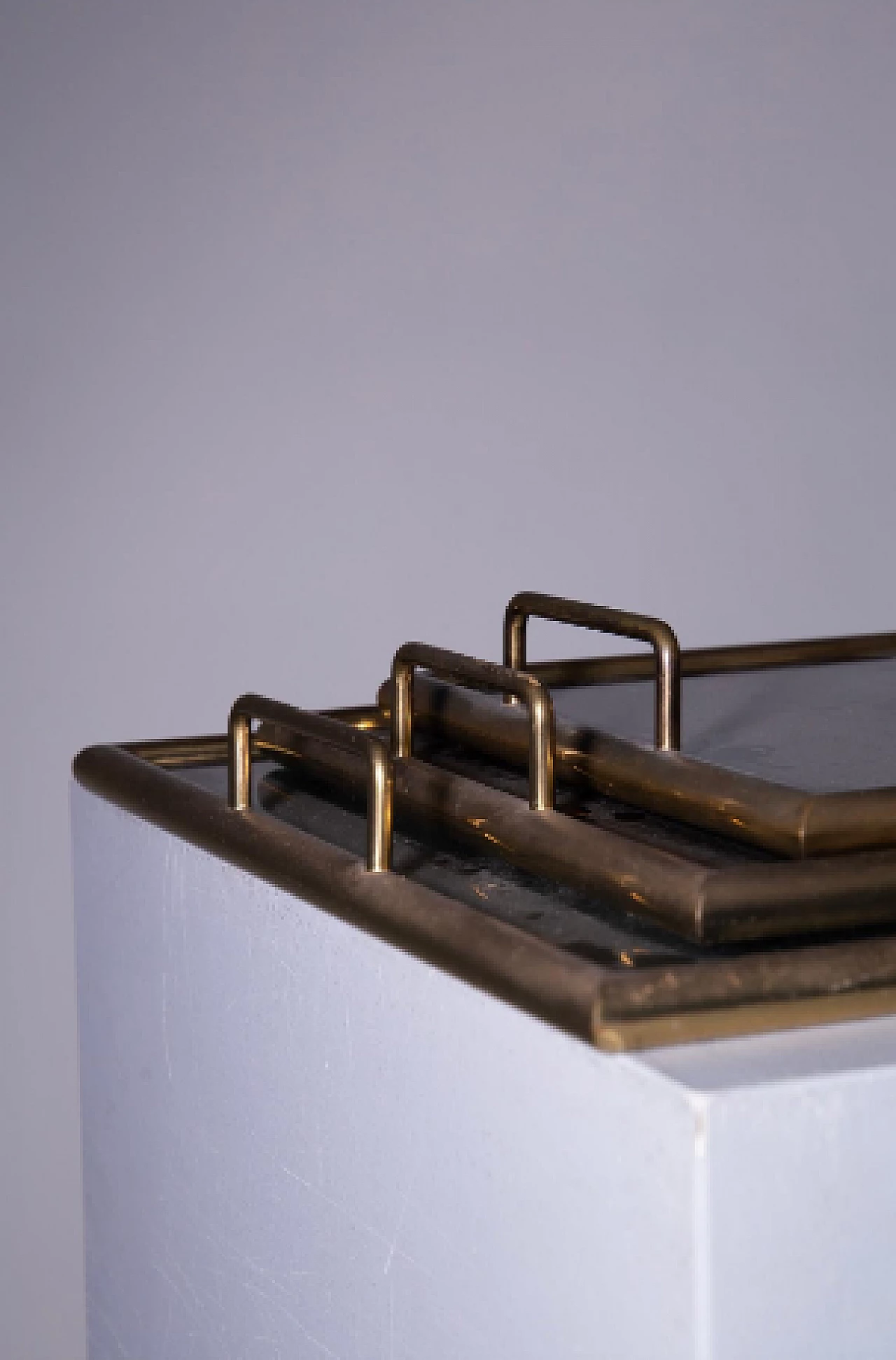 3 Trays in brass and smoked glass, 1950s 7