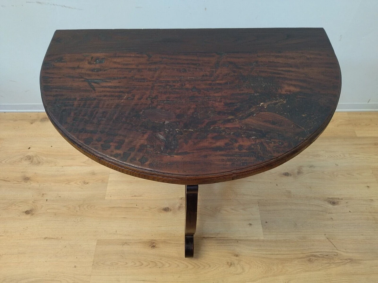 Solid chestnut half-moon fratina console, early 20th century 3