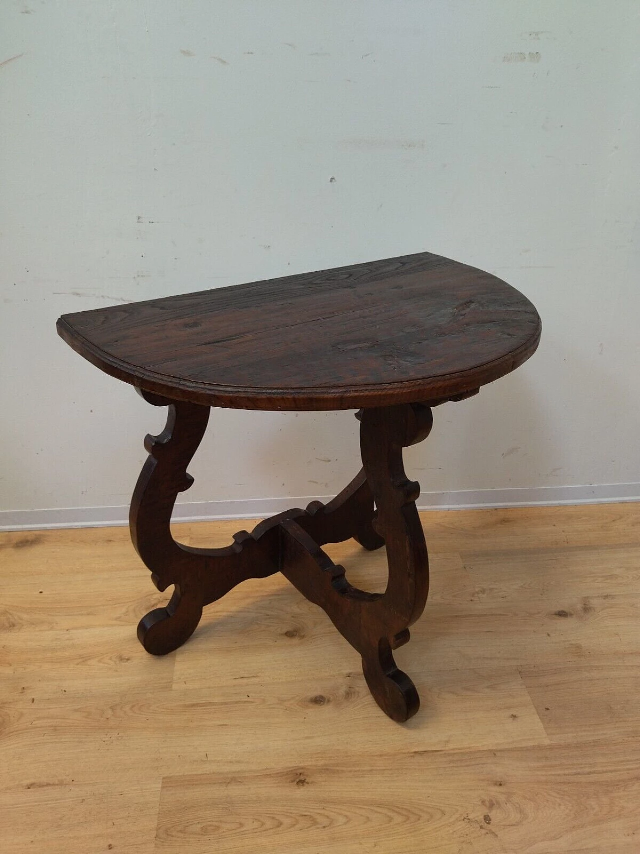 Solid chestnut half-moon fratina console, early 20th century 11