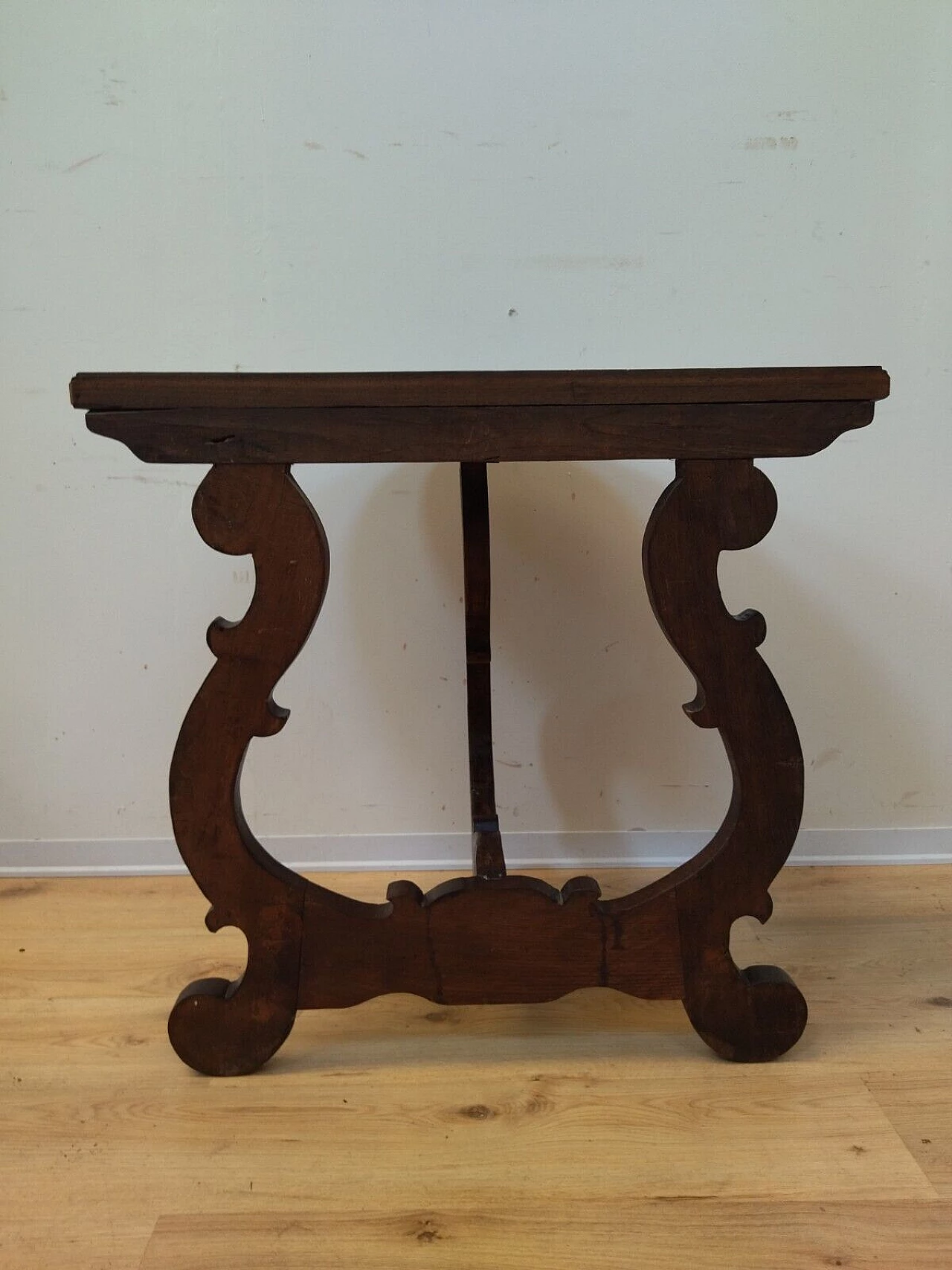 Solid chestnut half-moon fratina console, early 20th century 13