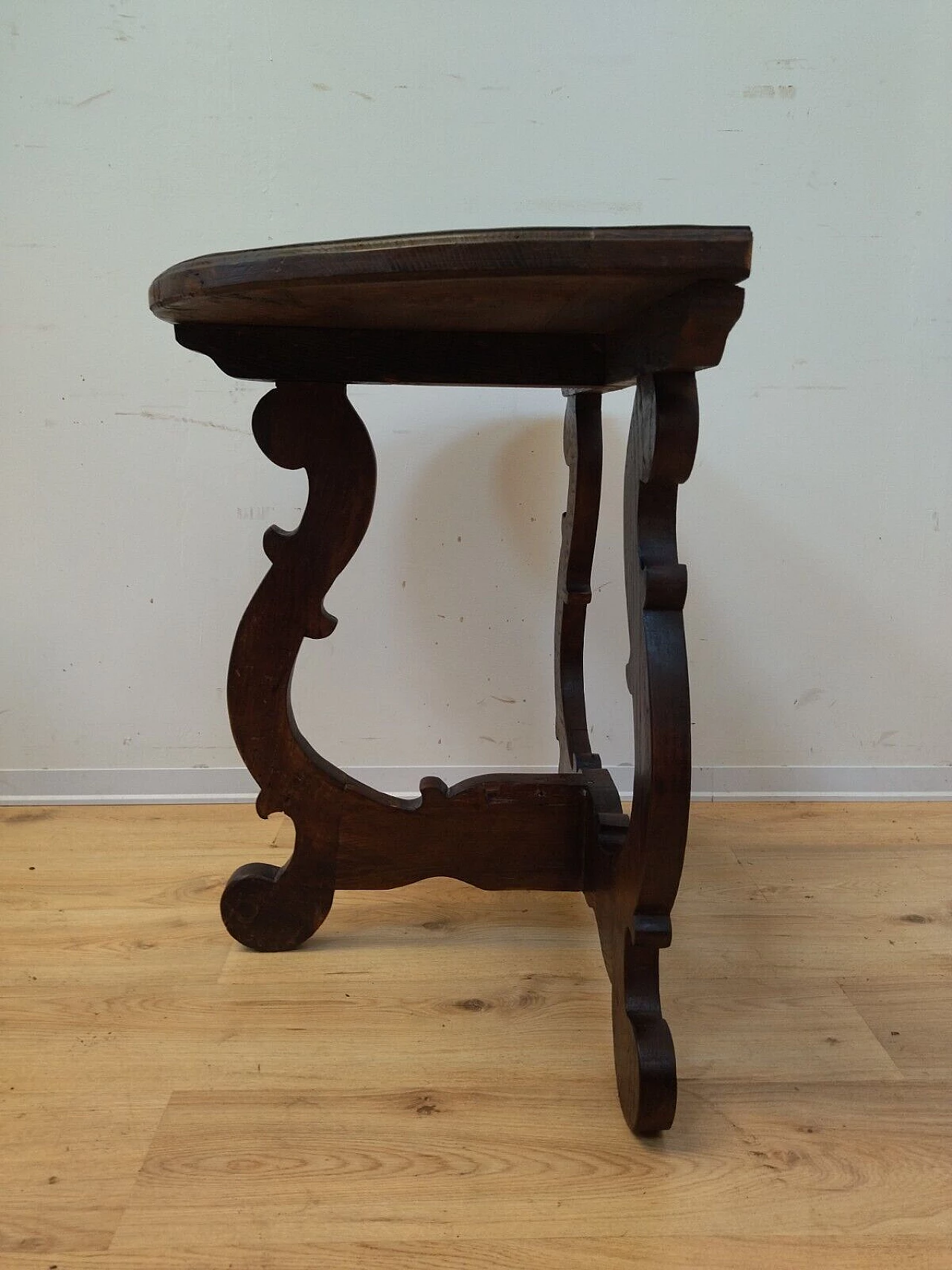 Solid chestnut half-moon fratina console, early 20th century 14