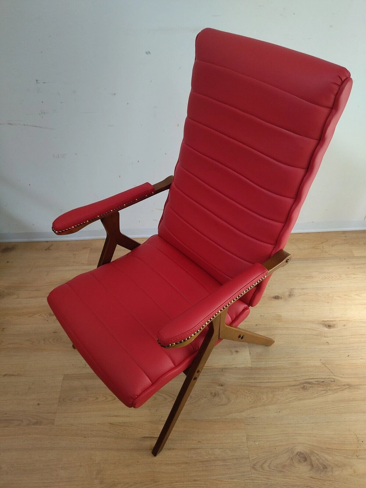 Solid beech and red eco-leather reclining armchair, 1950s 6