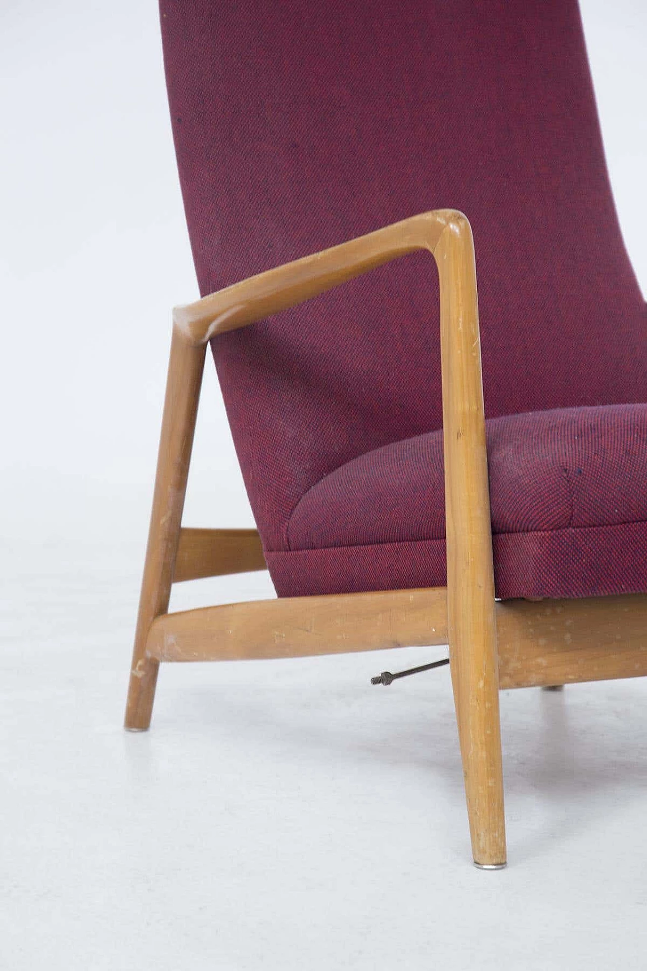 Recliner wooden armchair attributed to Gio Ponti, 1950s 3