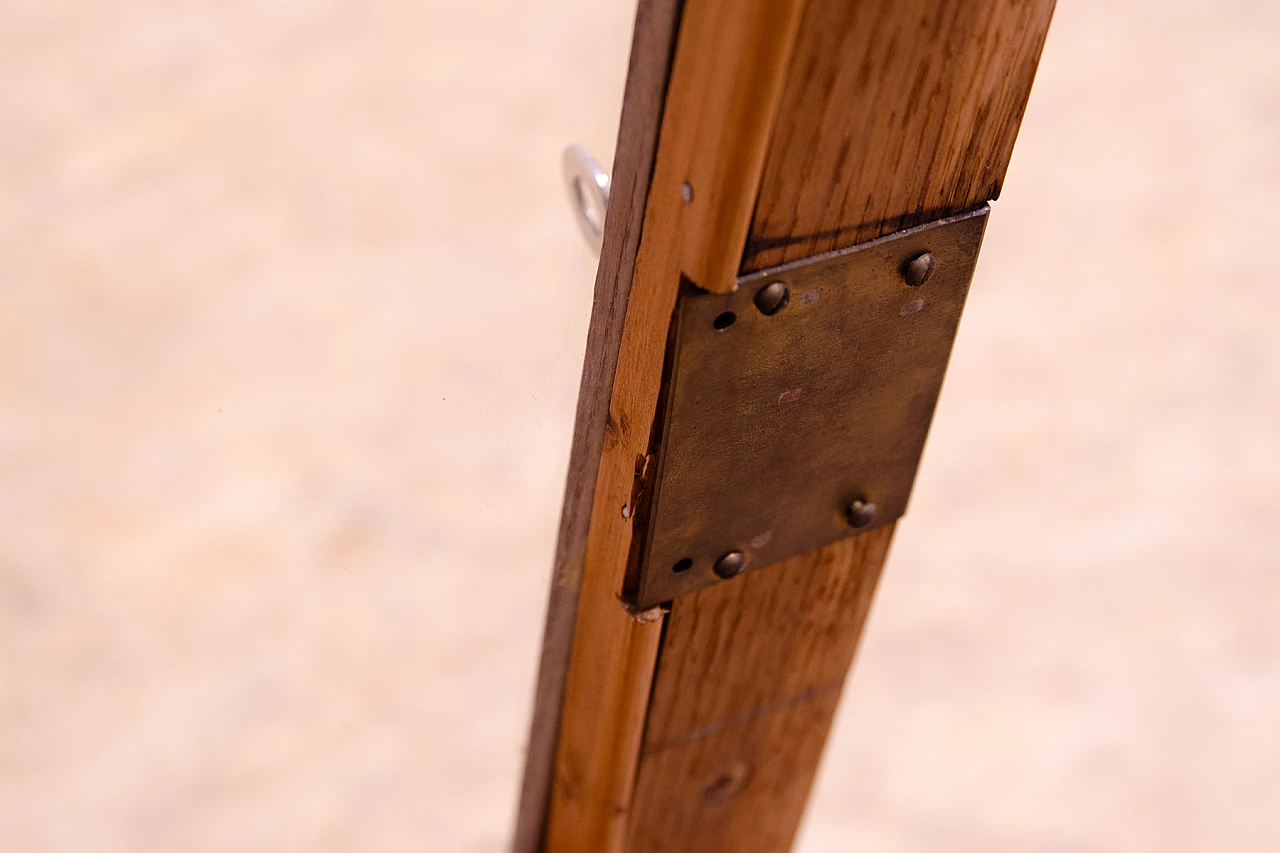 Czechoslovakian Functionalist oak display cabinet, 1930s 17