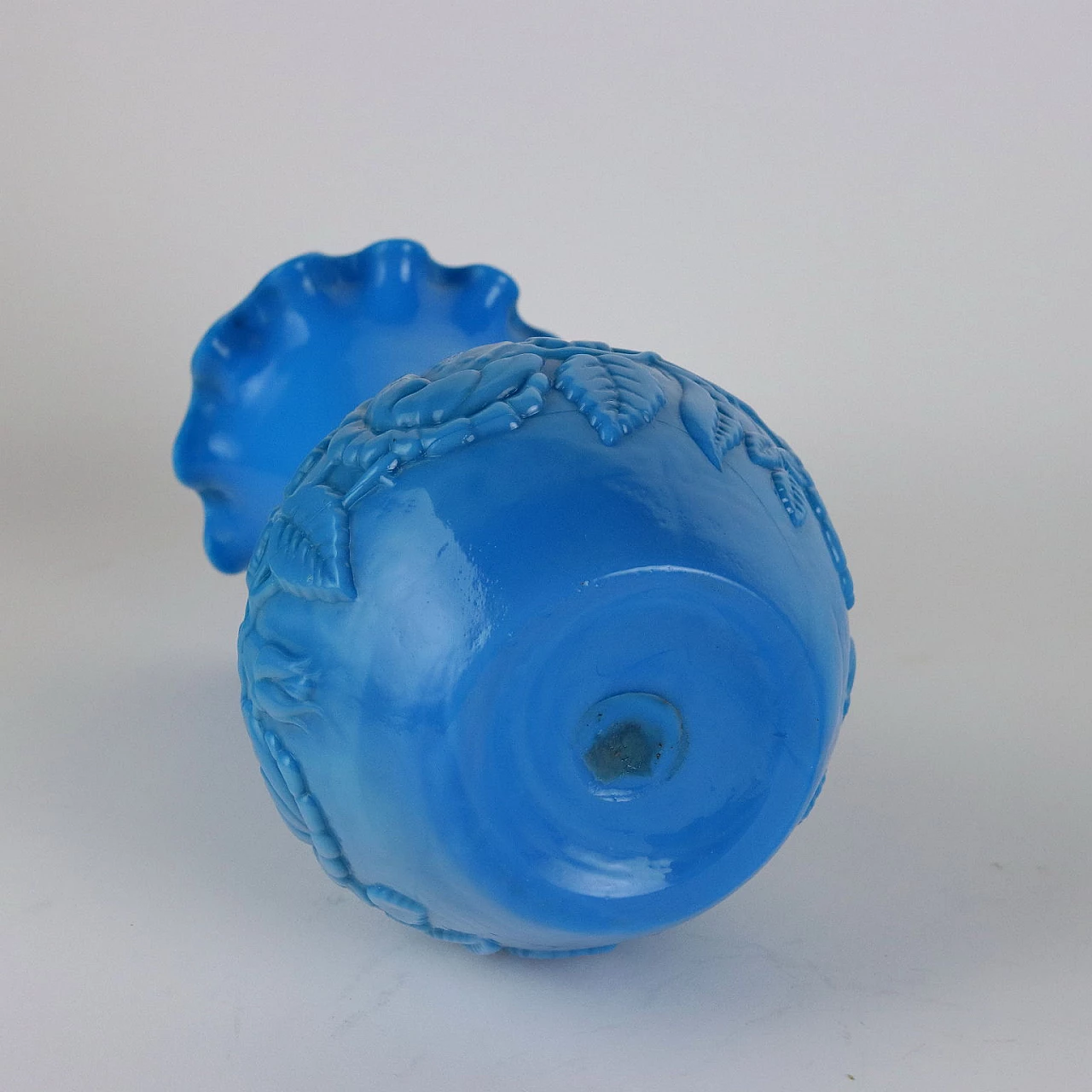 Coppia di vasi in vetro lattimo azzurro, fine '800 6