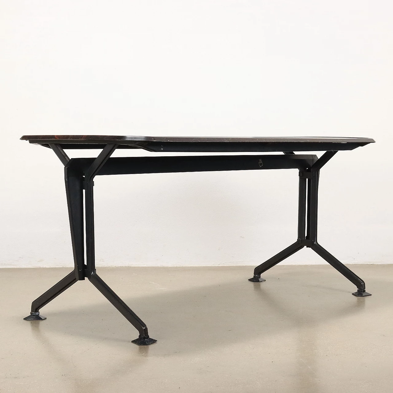 Arco desk by BBPR for Olivetti, 1960s 8
