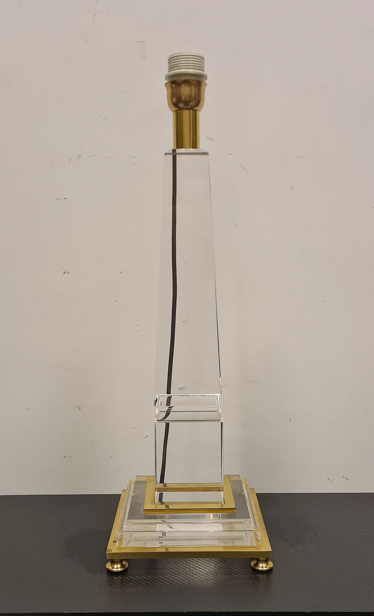 Obelisk table lamp attributed to Sandro Petti, 1970s 1
