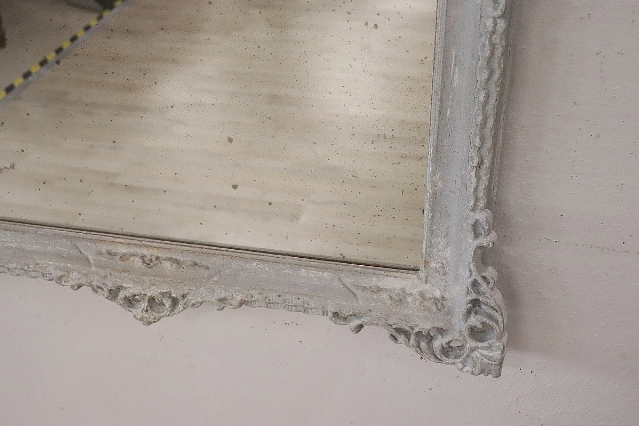 Specchio da parete con cornice in legno laccato argentato, anni '80 5
