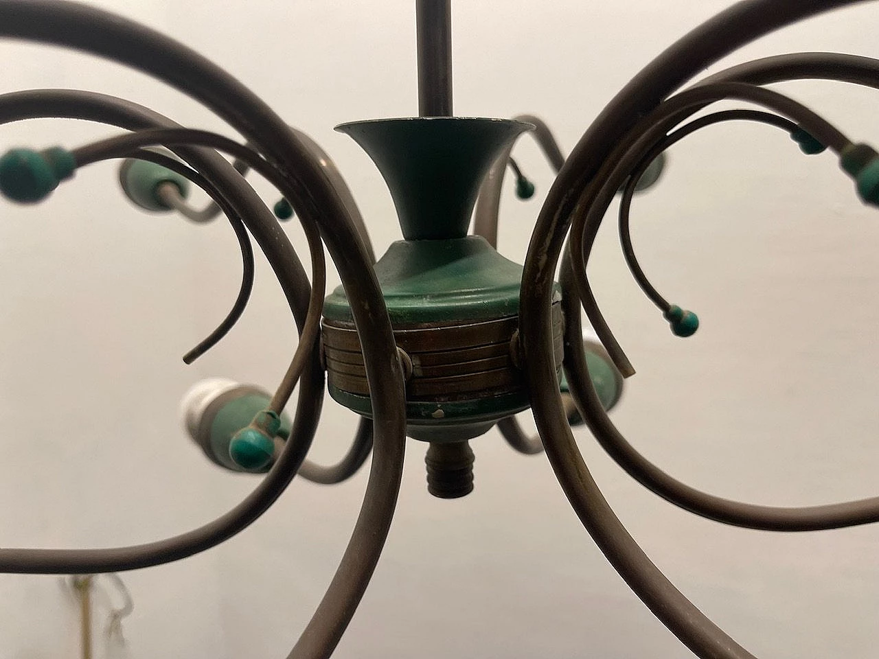Lampadario Sputnik verde e bronzo, anni '50 5