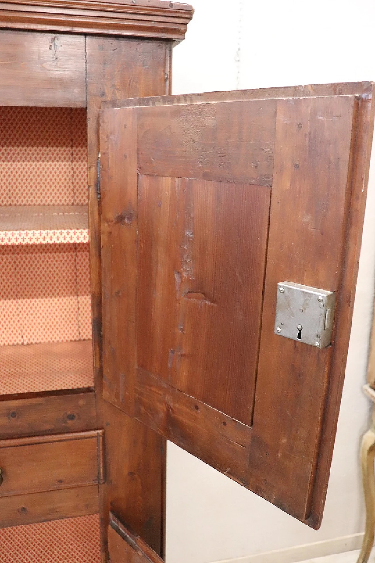 Cabinet in solid fir wood, late 18th century 8