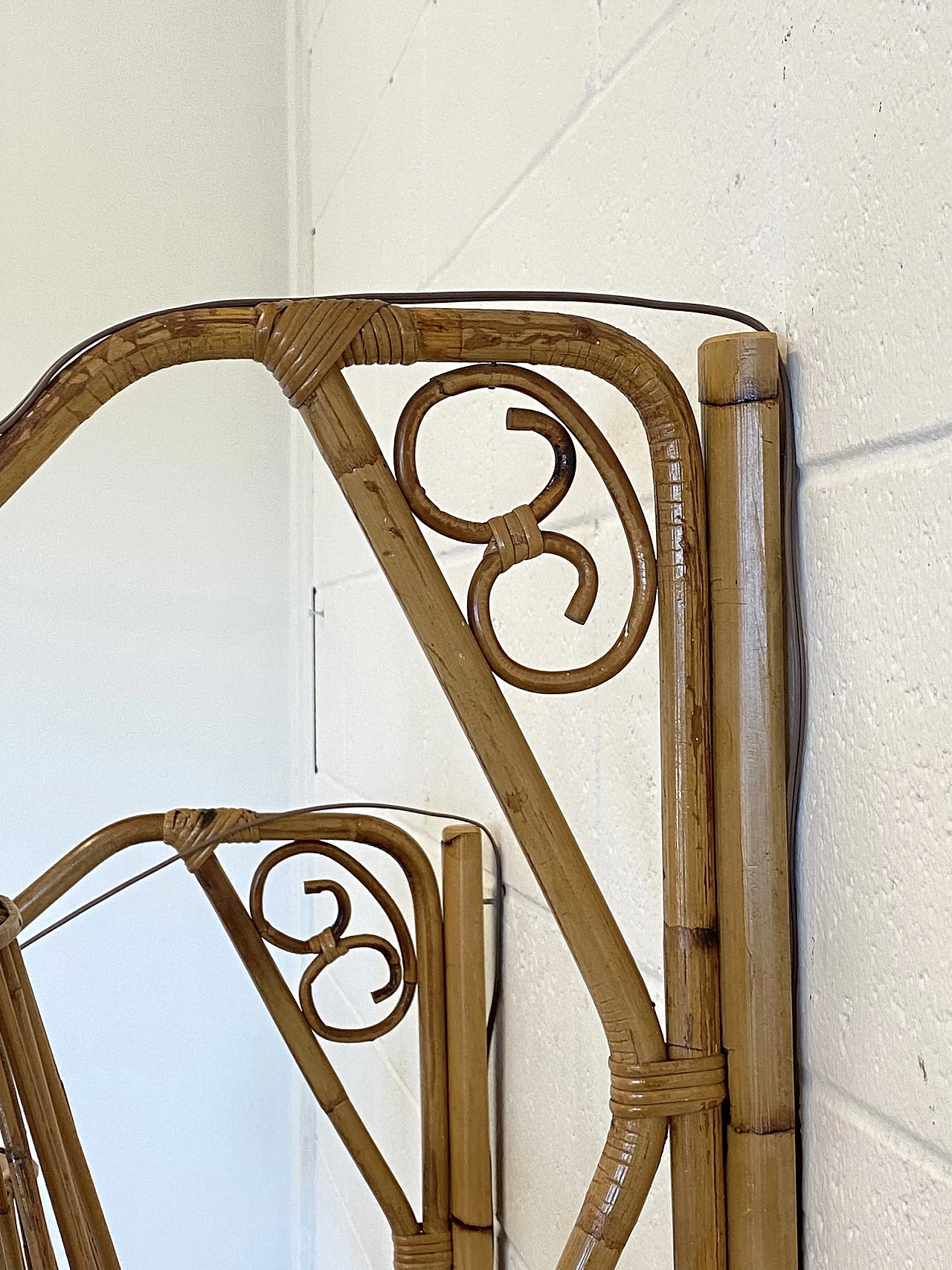 Pair of bamboo wall lights, 1970s 7