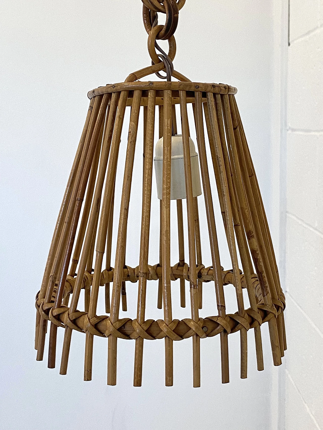 Pair of bamboo wall lights, 1970s 10