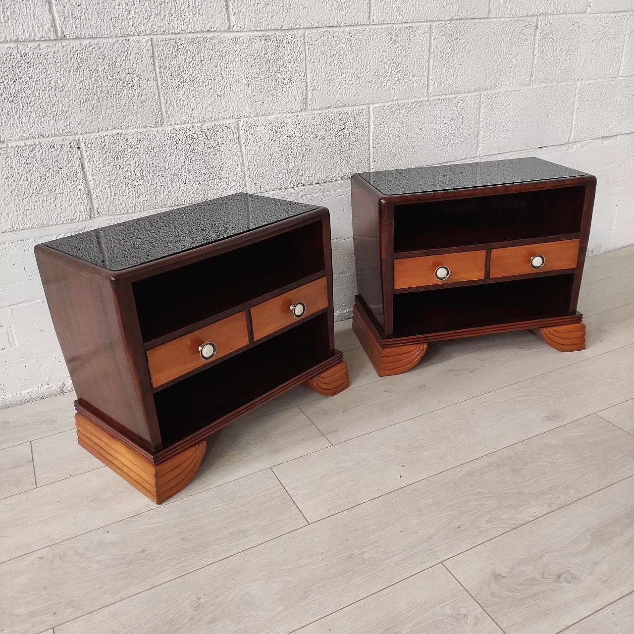 Pair of bedside tables in mahogany and cherry wood, 1930s 2