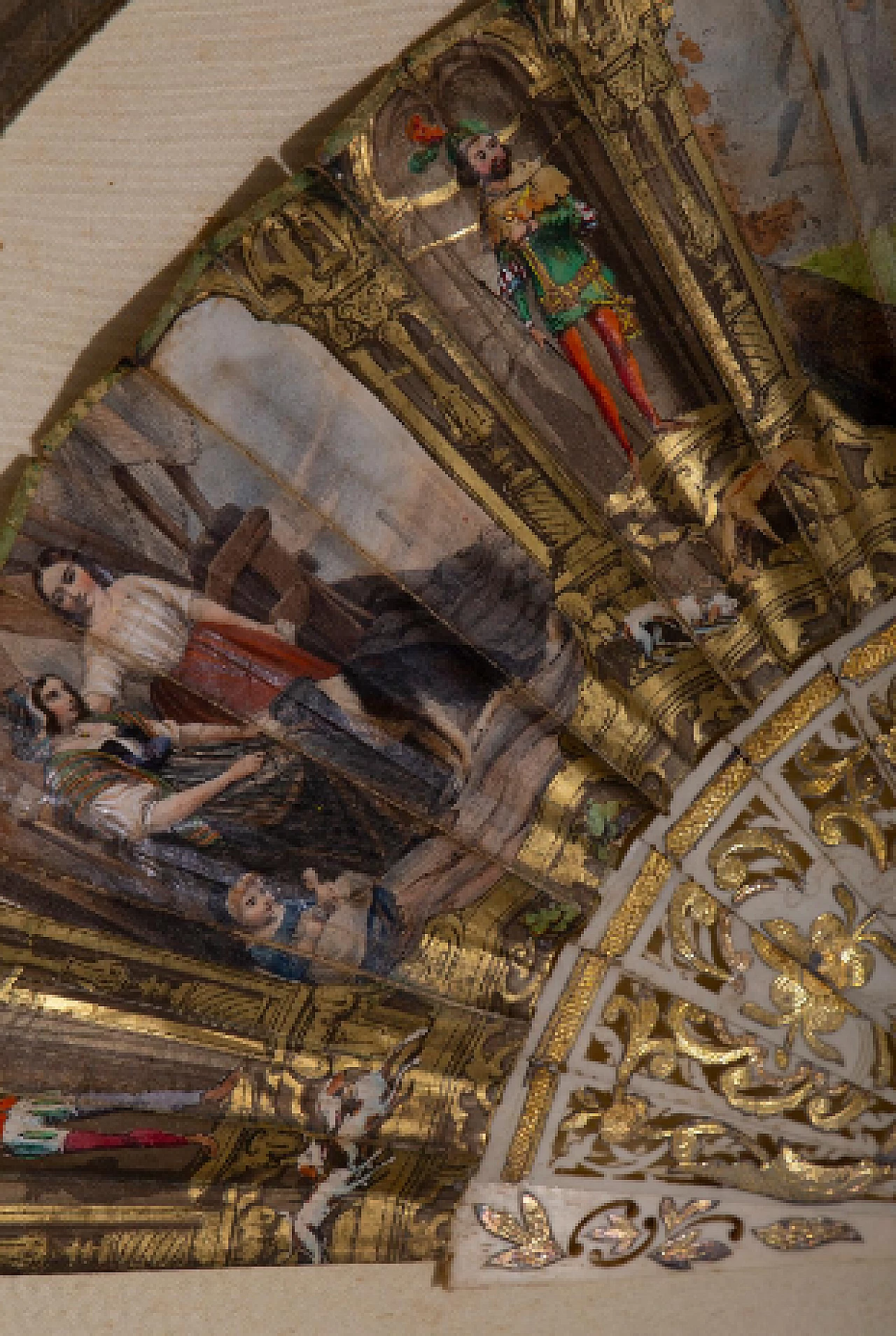 Painted silk fan with case, late 19th century 8