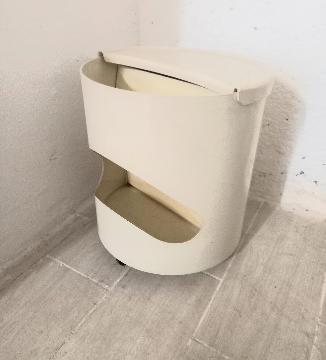 Robo storage coffee table by Joe Colombo for Elco, 1960s 3