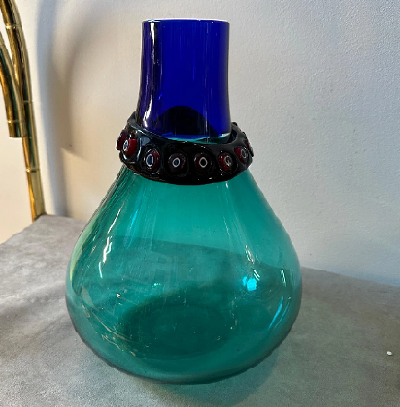 Murano glass incalmo vase by Alfredo Barbini, 1960s 8