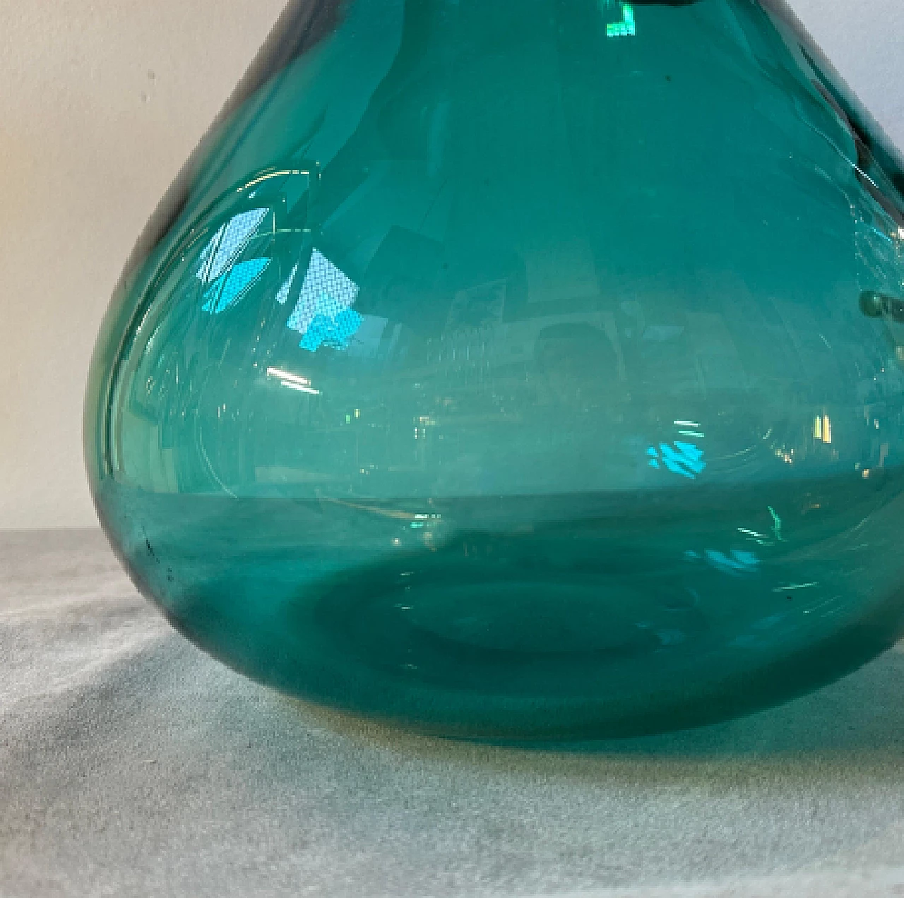 Murano glass incalmo vase by Alfredo Barbini, 1960s 11