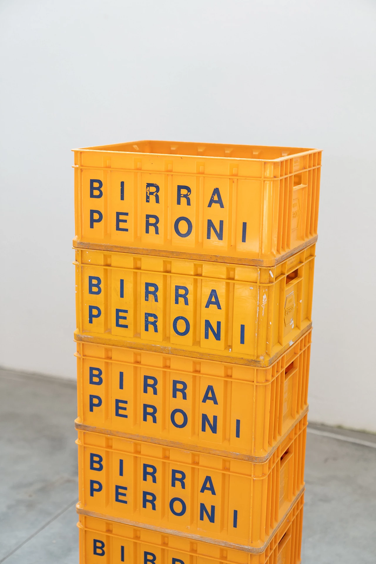 8 Casse in plastica birra Peroni, anni '70 2