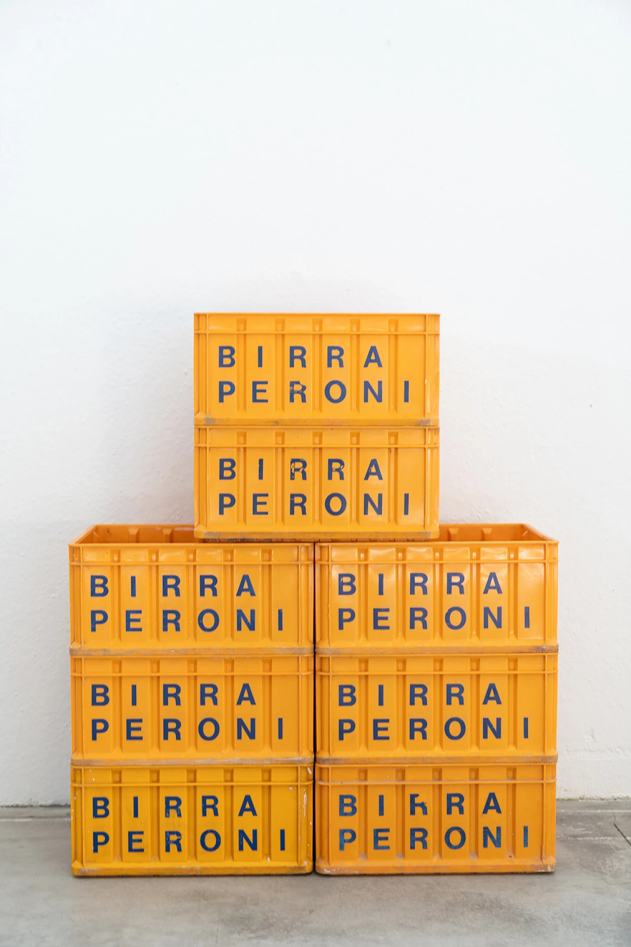 8 Casse in plastica birra Peroni, anni '70 16