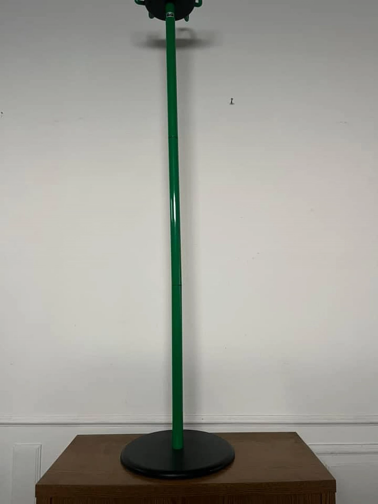 Help 999 green clothes stand by Barbieri & Marianelli for Rexite, 1982 2