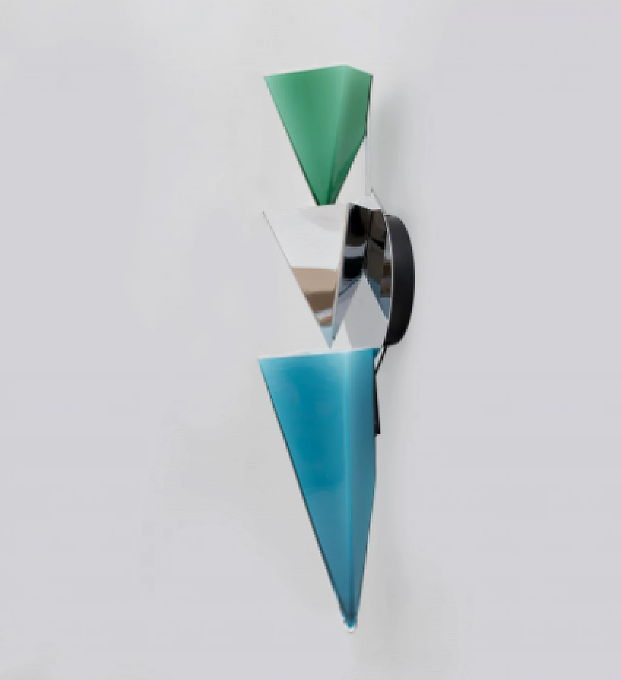 Pair of Wassily wall lights by Tihani and Mancini for Foscarini, 1985 8