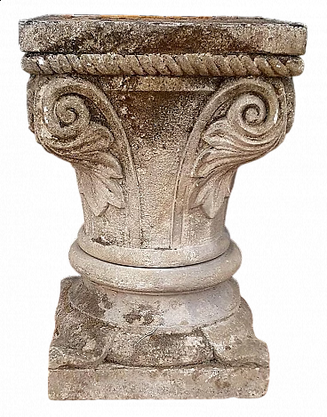 Square stone capital, early 19th century