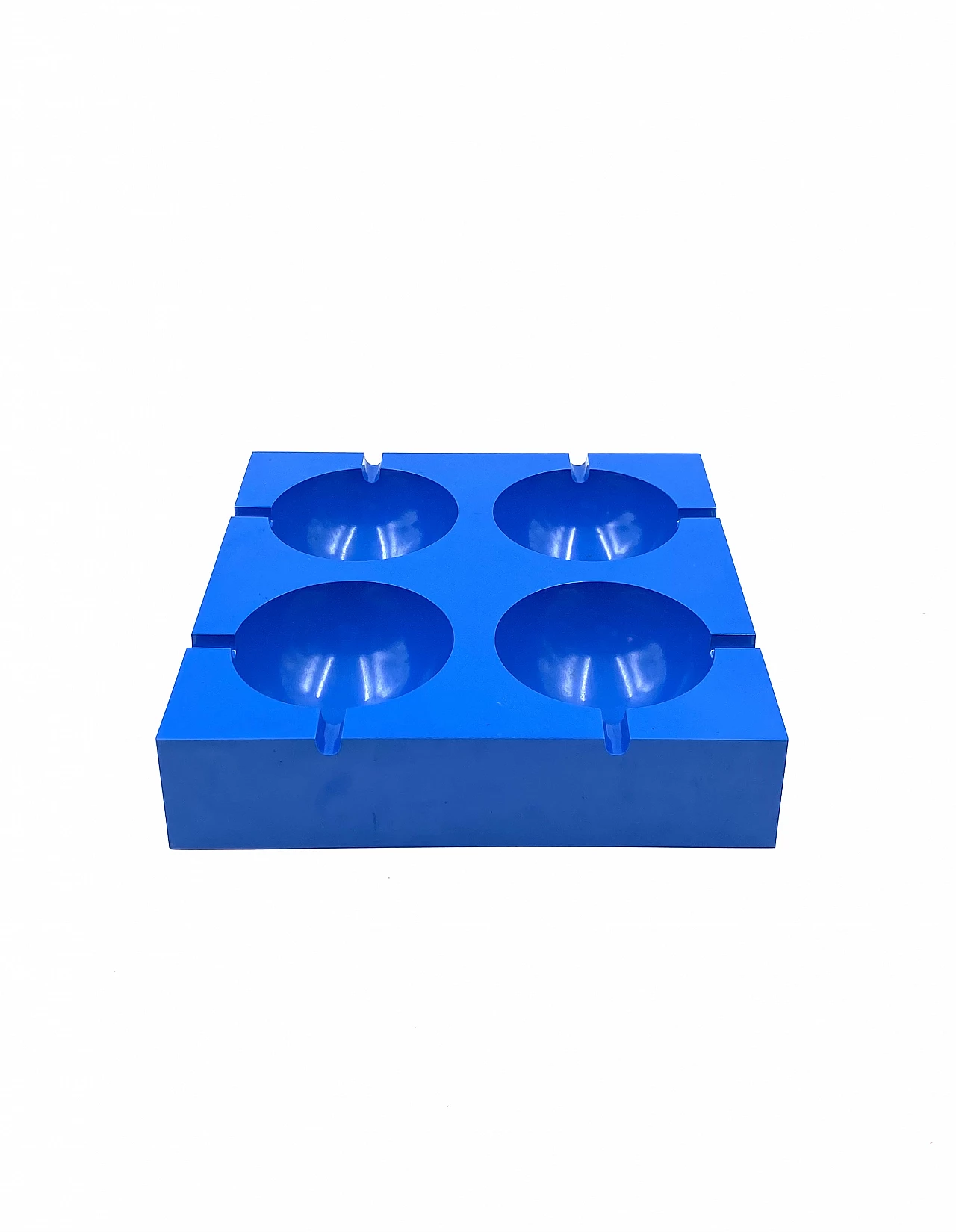 Blue melamine ashtray by Giorgio Soavi, Sampa for Olivetti, 1965