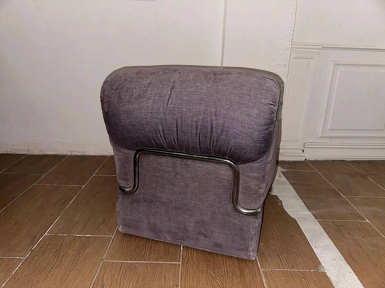 Armchair in grey velvet, 1970s 10