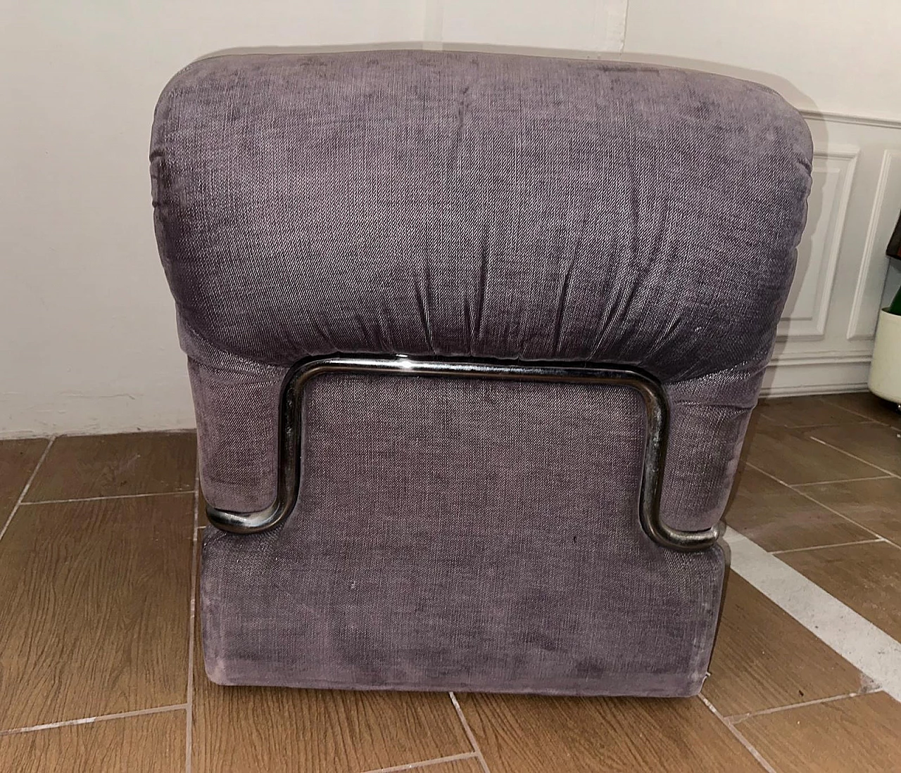 Armchair in grey velvet, 1970s 11
