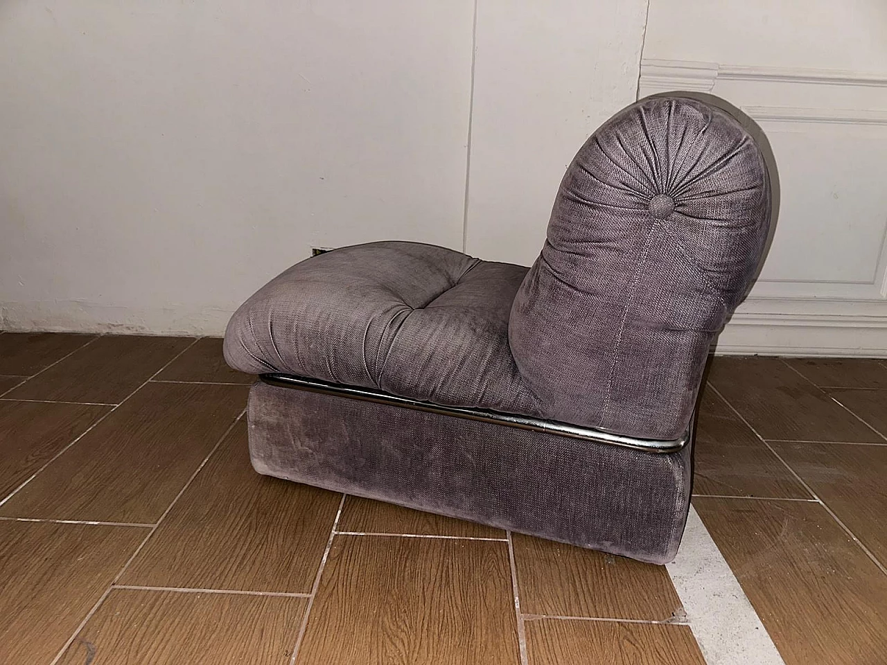 Armchair in grey velvet, 1970s 12