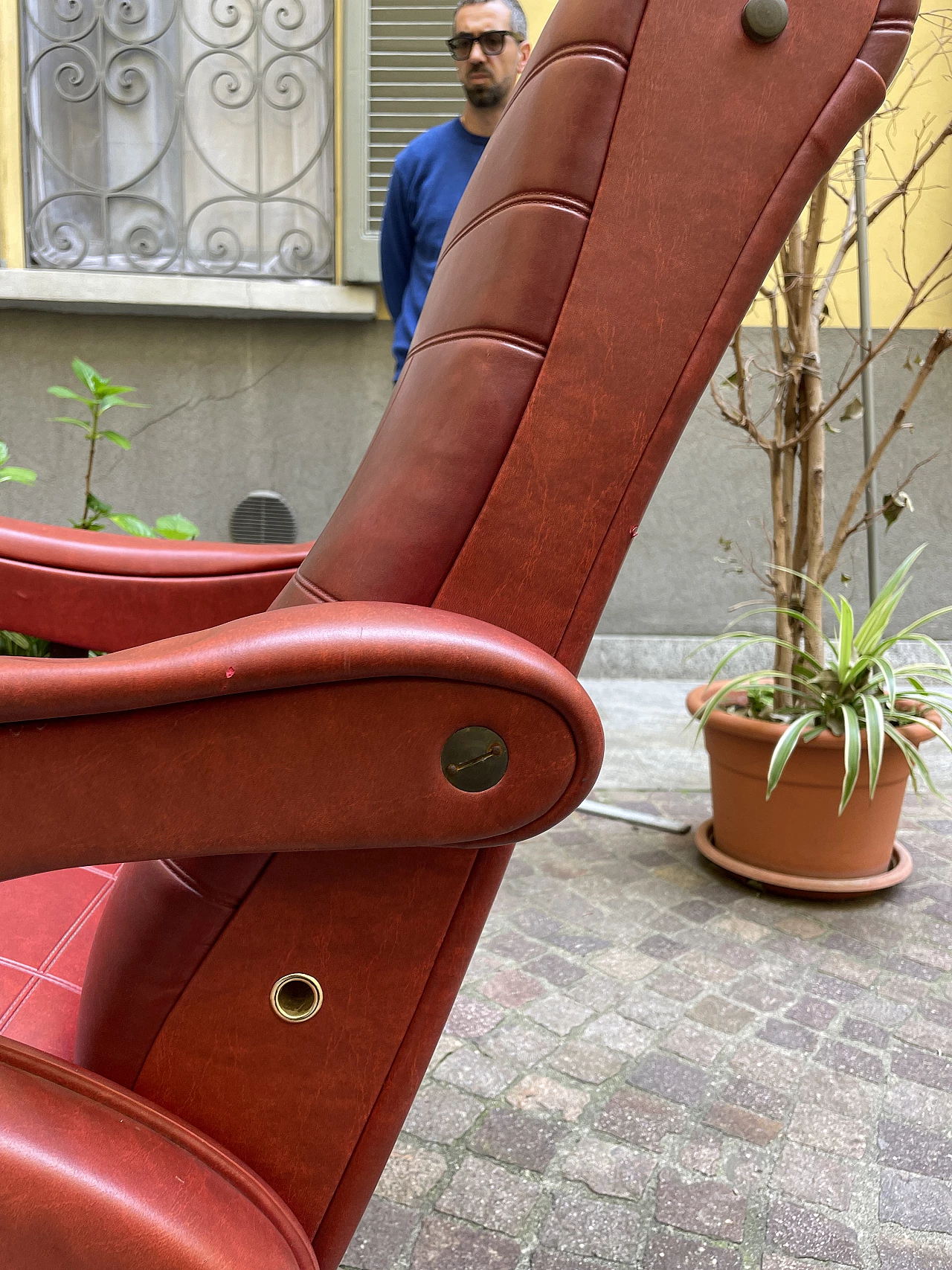 Pair of Oscar armchairs with pouf by Nello Pini for Novarredo, 1960s 16