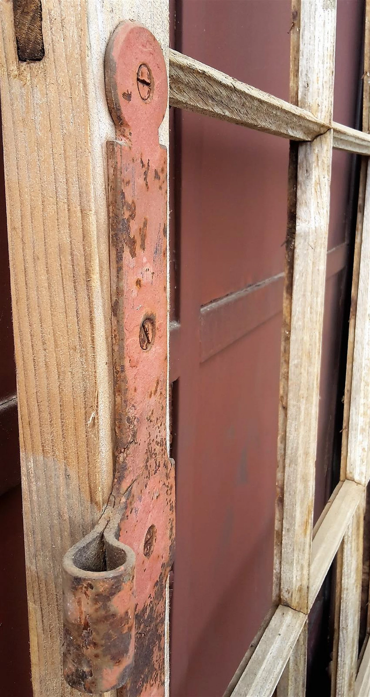 Larch and glass stable door, late 19th century 9