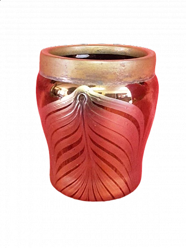 Vaso stile Tiffany in vetro Favrile e ottone