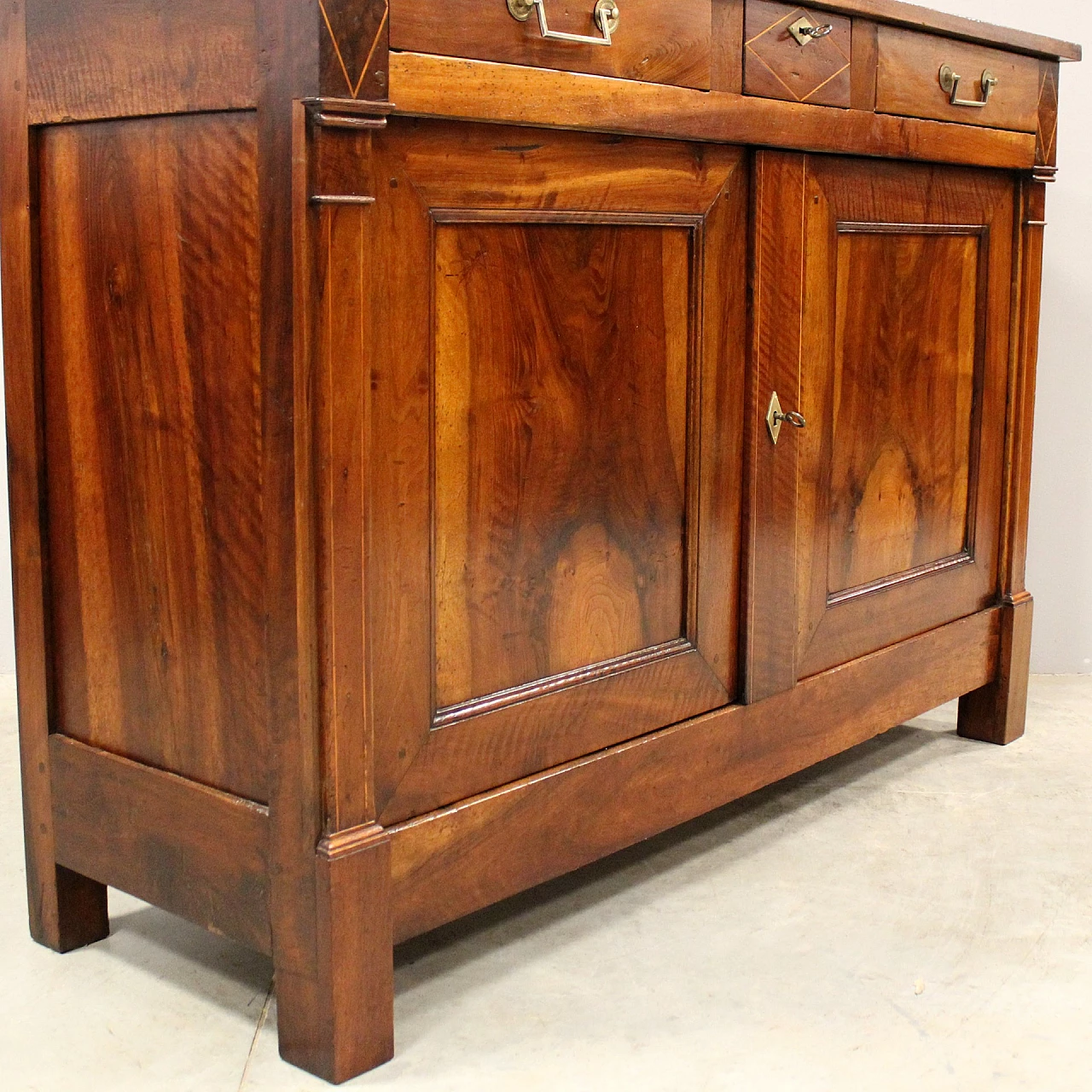 Empire solid walnut sideboard with thread inlays, early 19th century 7