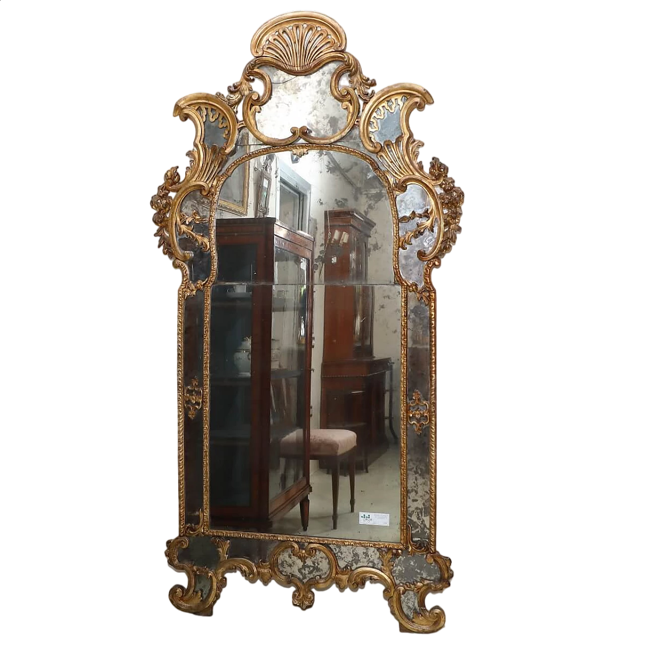 Specchio in legno dorato con cimelio a conchiglia, '800 5