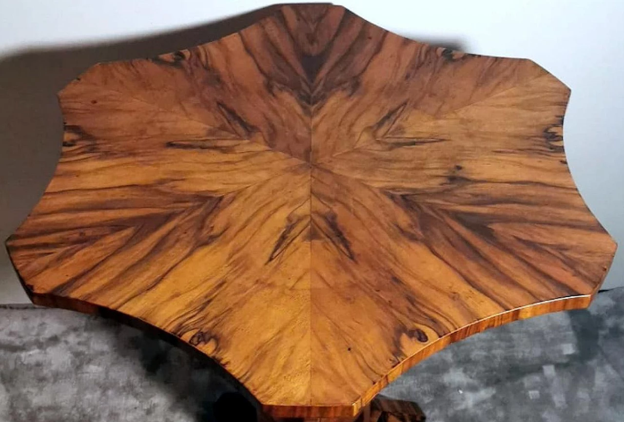Biedermeier shaped walnut coffee table, late 19th century 8