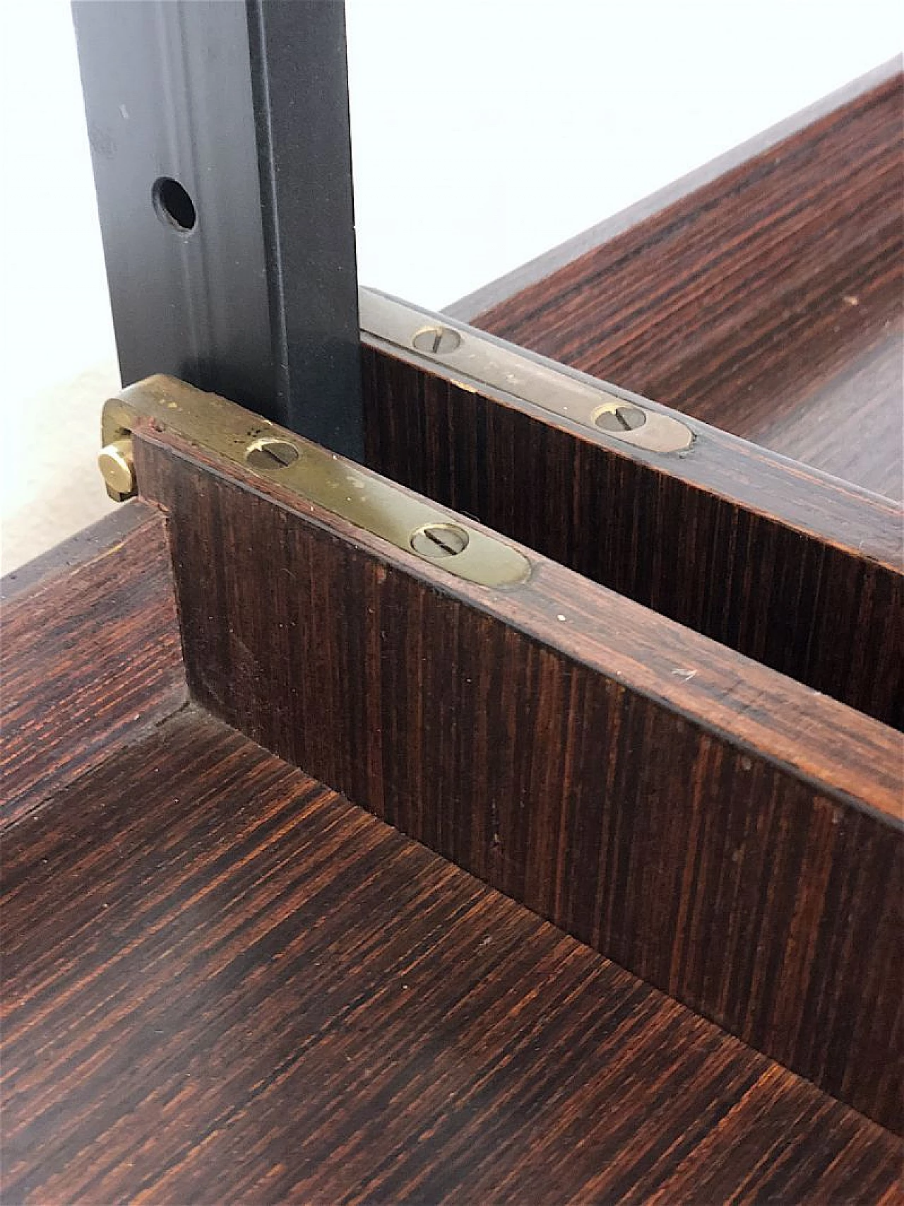 Wood and metal modular floor-to-ceiling bookcase, 1960s 4