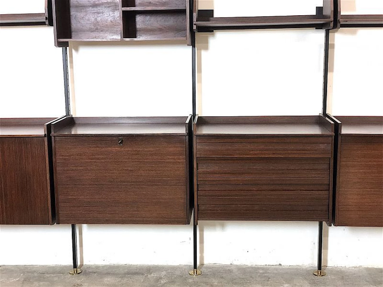 Wood and metal modular floor-to-ceiling bookcase, 1960s 15