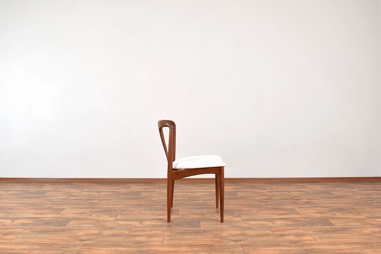 4 Juliane chairs by Johannes Andersen for Uldum Møbelfabrik, 1960s 5