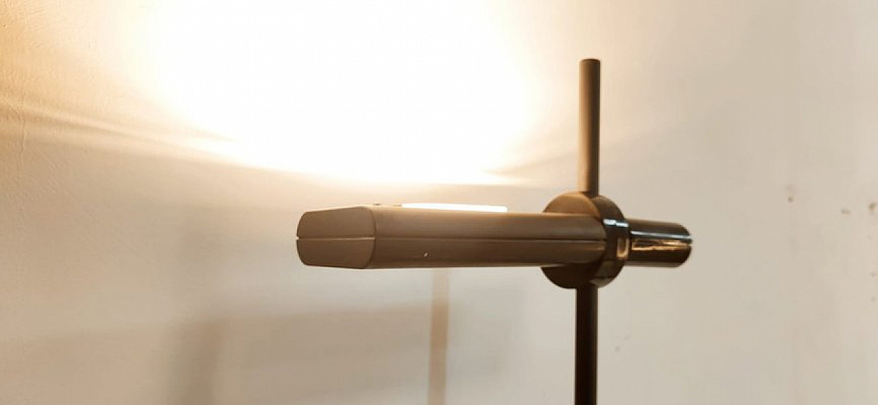 Lampada da terra Aton di E. Gismondi per Artemide, anni '80 10