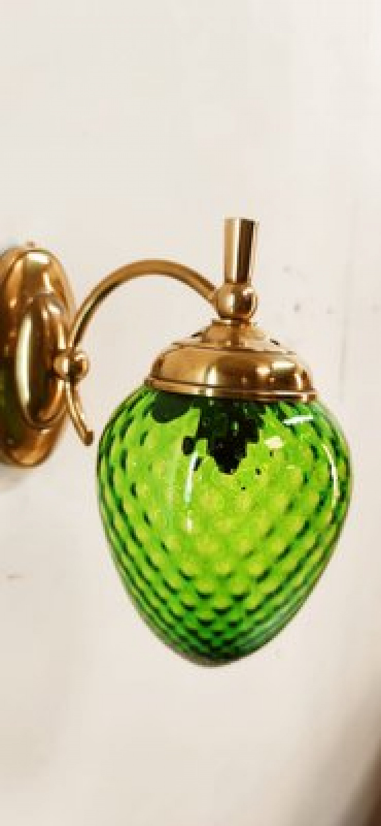 Green glass and brass wall light, 1960s 32