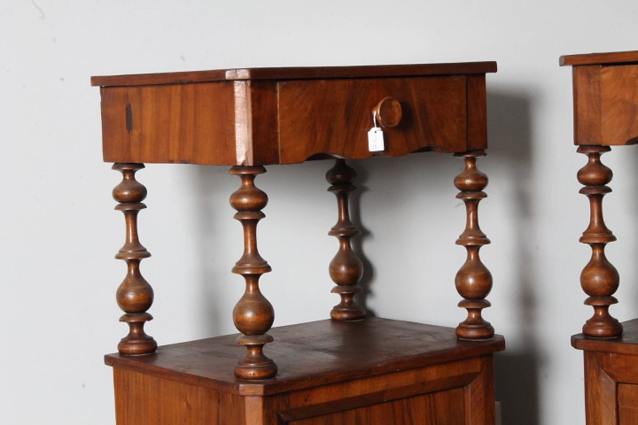 Pair of paneled walnut bedside tables, 19th century 11
