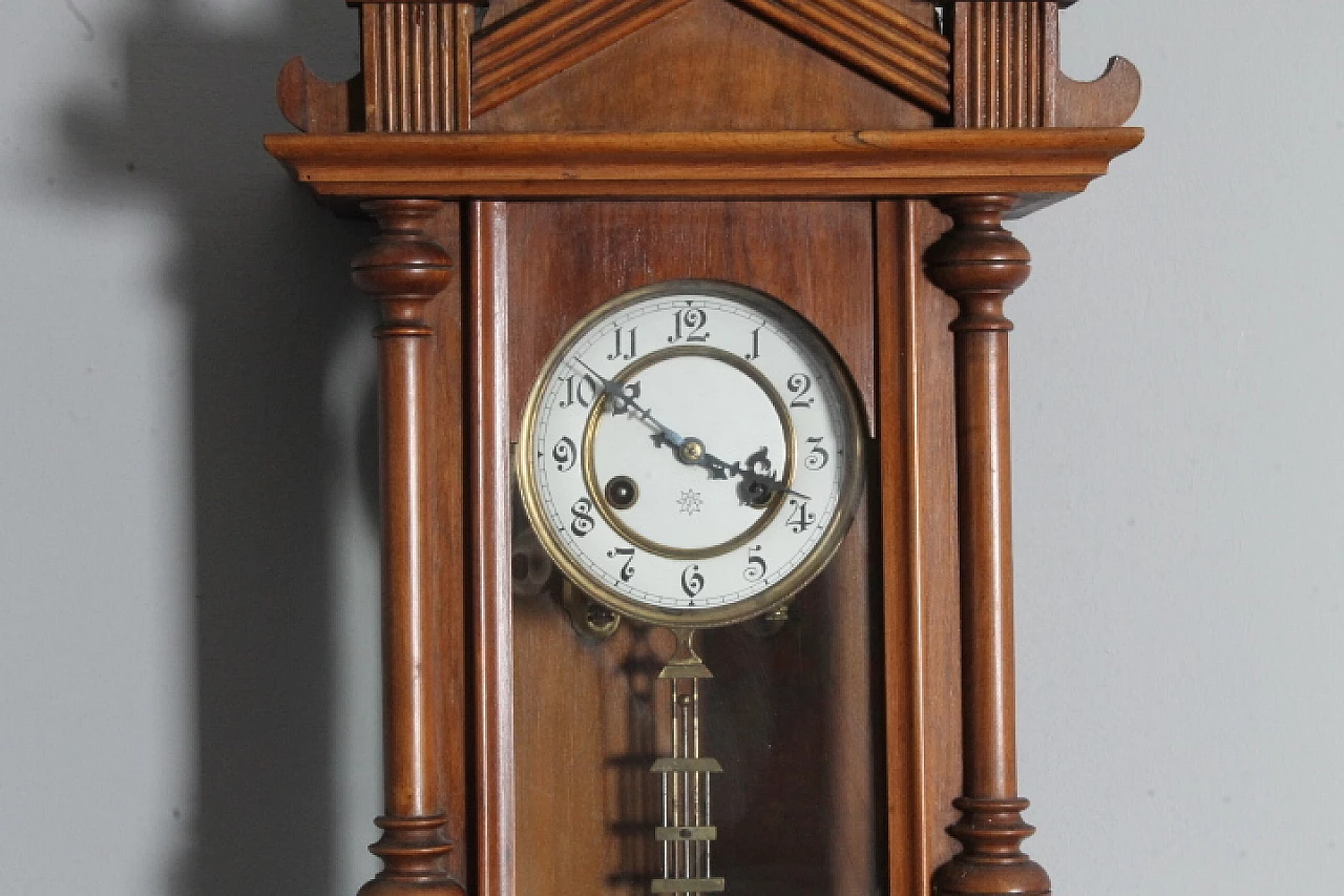 Walnut Junghans pendulum clock, early 20th century 3